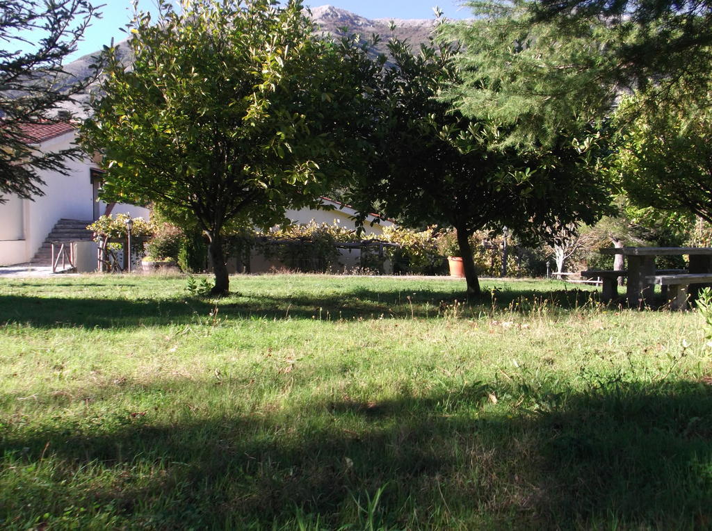 Agriturismo Collevento Trecchina Kültér fotó