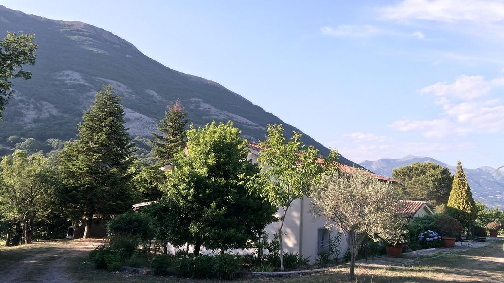 Agriturismo Collevento Trecchina Kültér fotó